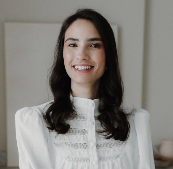 Laura Damada Garcia Ayres